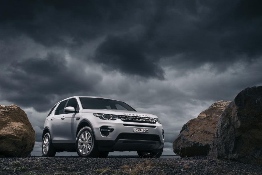  Land Rover Discovery Sport SE 2015 года  (AU) (фото 17 из 22)